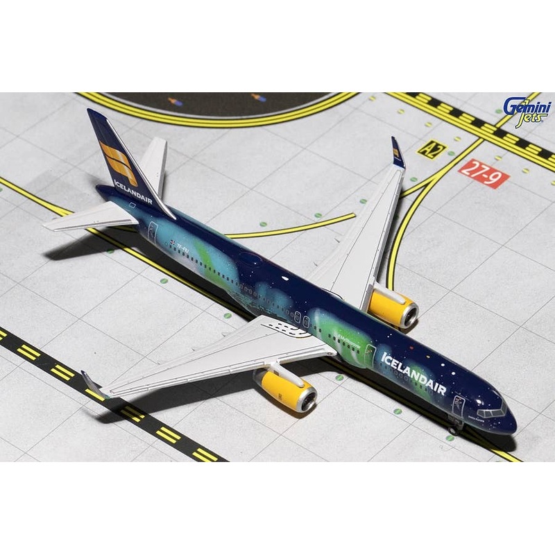 1/400 757-200 (W) Icelandair Hekla Aurora TF-FIU