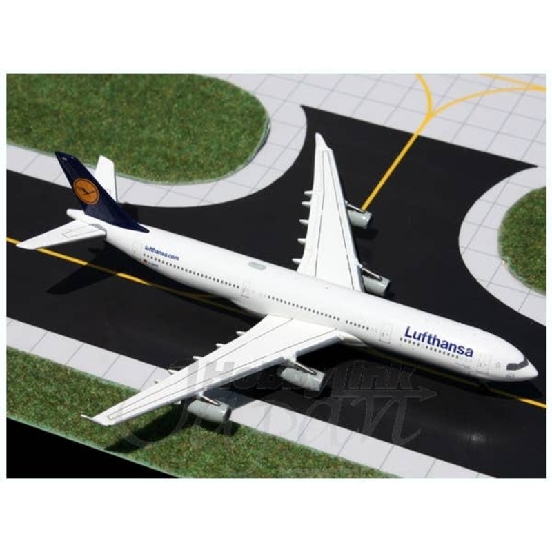 1/400 A340-300 Lufthansa D-AIFE