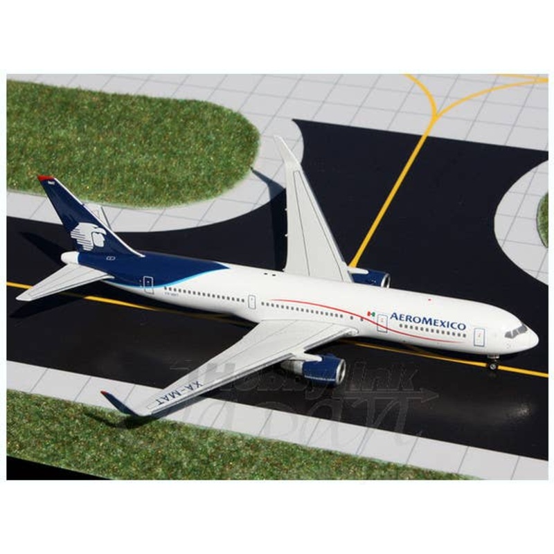 1/400 Aero Mexico 767-300ERW XA-MAT