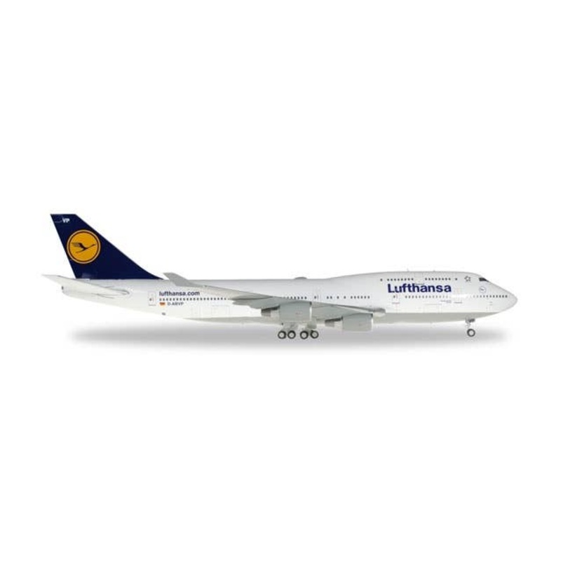 1/200 747-400 Lufthansa German Airlines "Bremen" D-ABVP