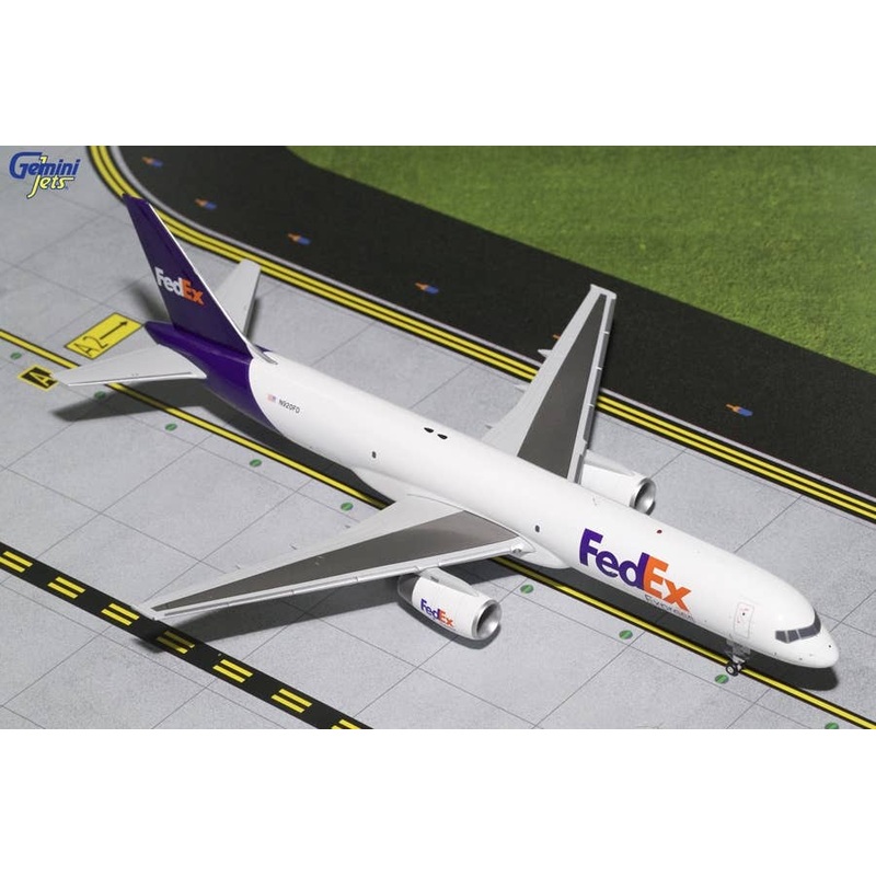 1/200 757-200F FedEx N920FD