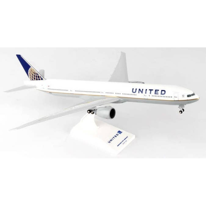 1/200 777-300 United Airlines (With Gear)