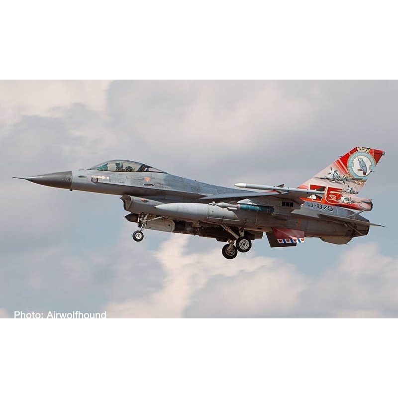 1/200 F-16A Royal Netherlands Air Force 332SQ Leeuwarden Air Base 75th Anniversary J-879