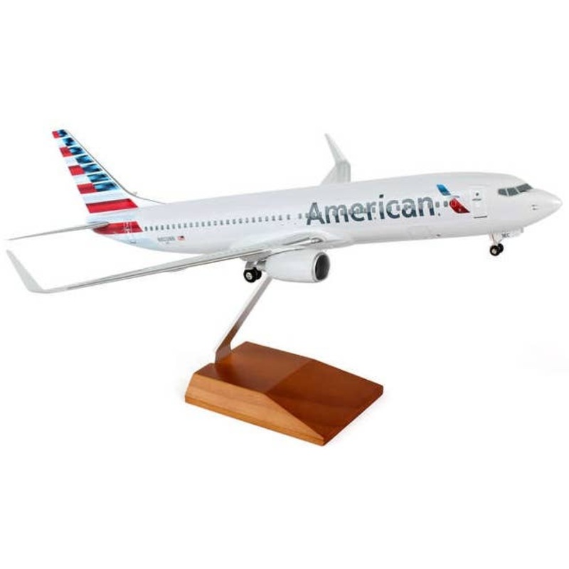 1/100 737-800 American Airlines New Livery (With Gear and Wooden Stand)