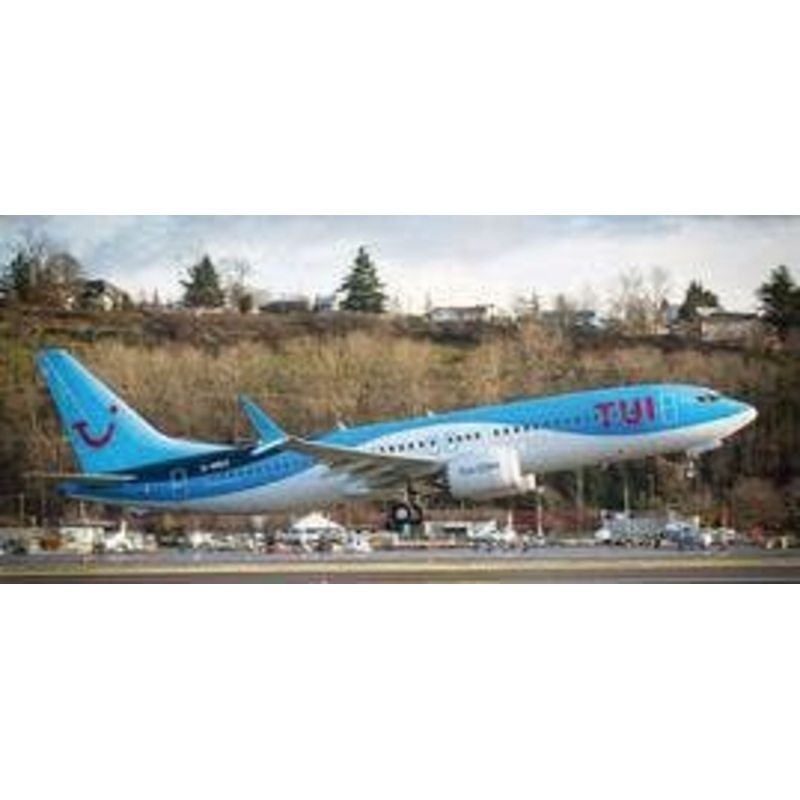1/100 737 MAX-8 TUI fly Deutschland Germany D-AMAX