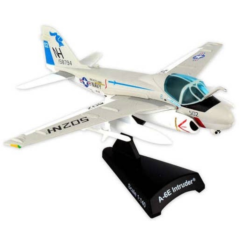 1/140 A-6 Intruder VA-52 Knightriders