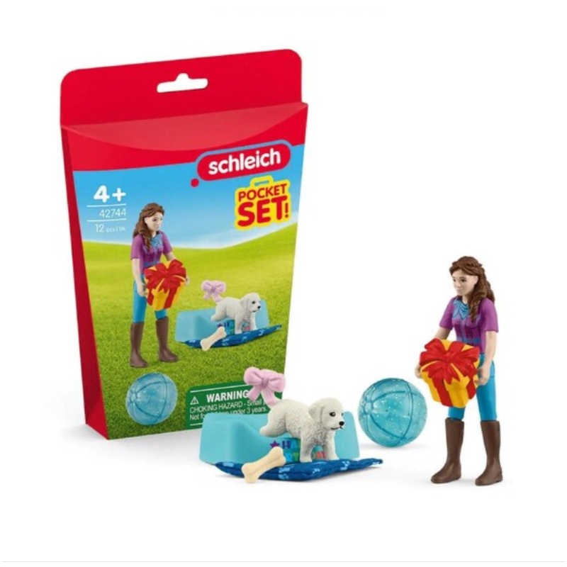 SCHLEICH 42744 BIRTHDAY PARTY WITH LISA