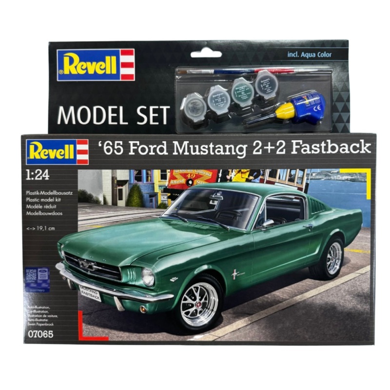 REVELL MODEL SET 65 FORD MUSTANG