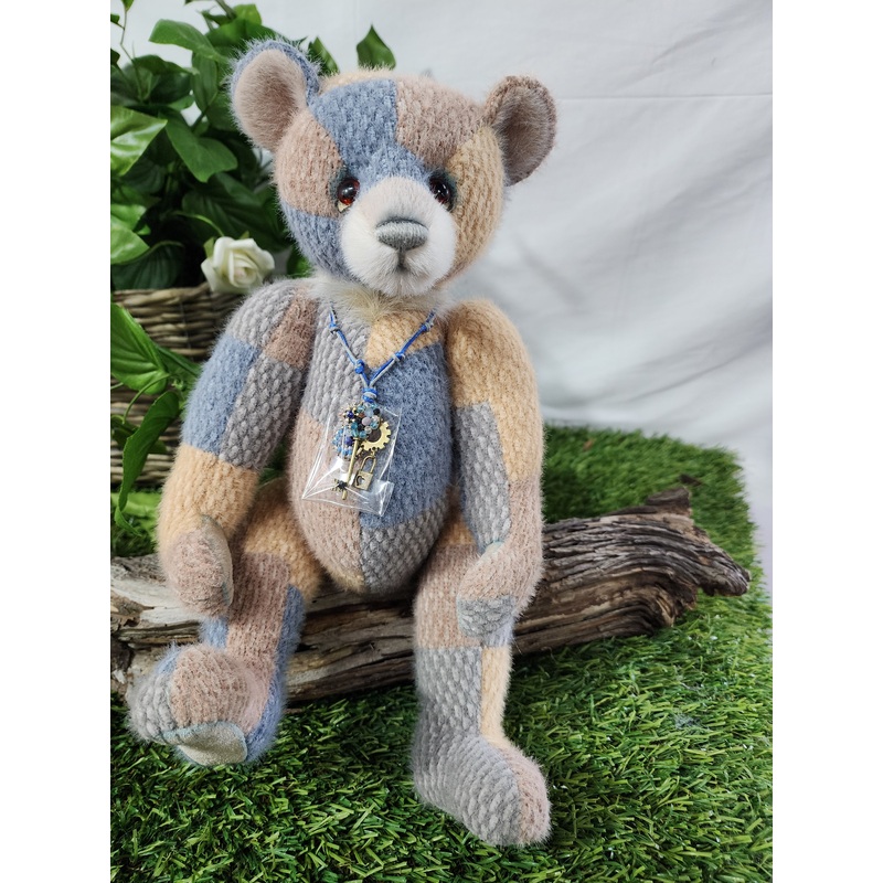 ISABELLE COLLECTION RUBIK