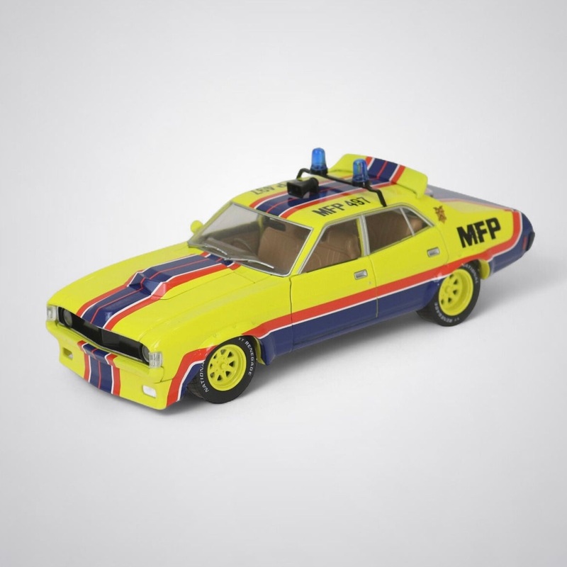 D/C 1:24 MFP MARCH HARE XA FALCON