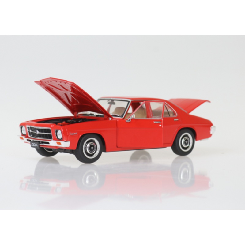 D/C 1:24 RED HQ HOLDEN KINGSWOOD 4 DOOR