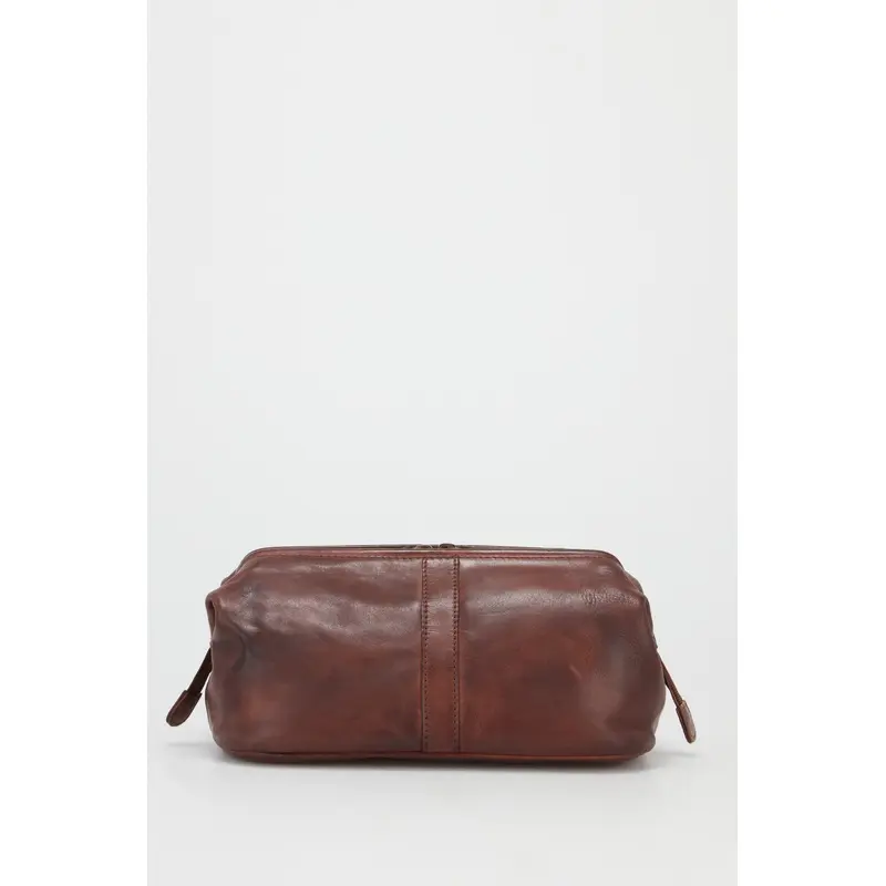 Flynn Leather Washbag